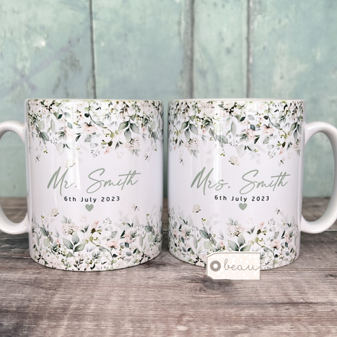 Personalised Wedding gift Mr Mrs Newlywed Bride Groom His Hers Wedding Gift Mug Set