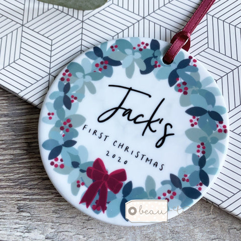 Personalised Baby’s First Christmas New Baby Boy Girl Newborn Traditional Wreath Greenery Ceramic Round Decoration