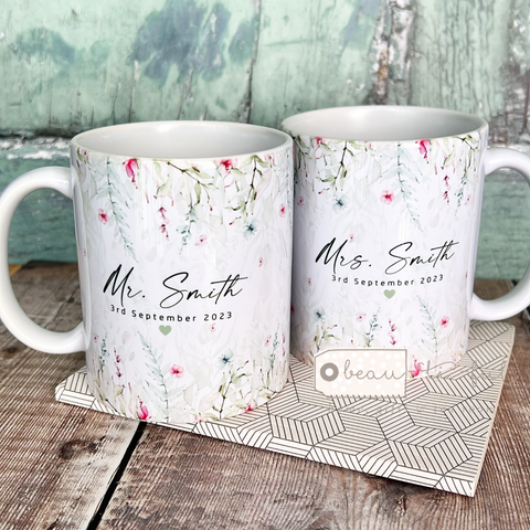 Personalised Wedding gift Mr Mrs Newlywed Bride Groom Meadow greenery Wedding Gift Mug Set