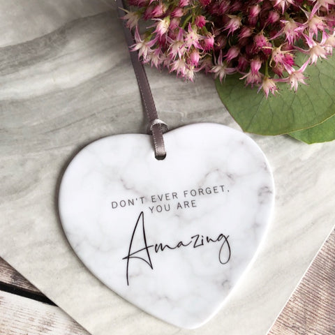 Don’t ever forget Quote Marble Style Ceramic Hanging Heart