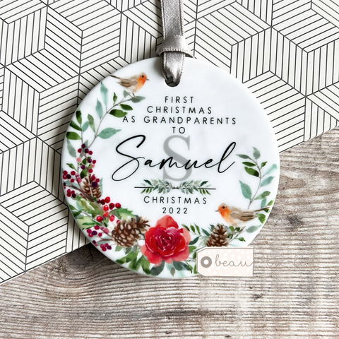 Personalised First Christmas as Grandparents Robin traditional wreath Ceramic Round ornament Decoration